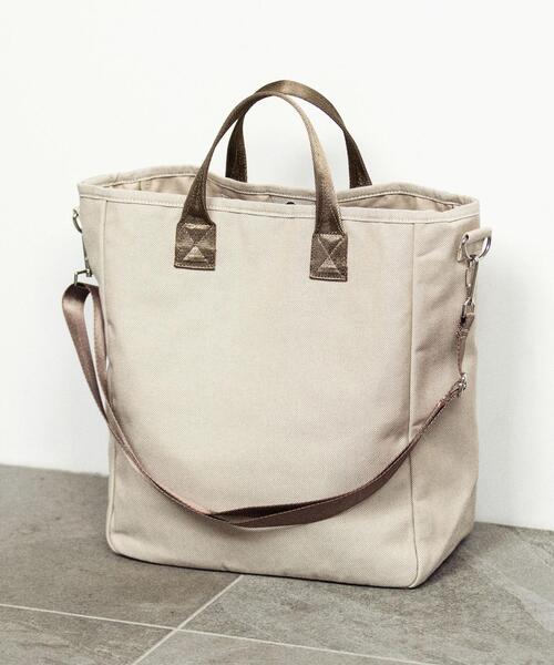 green label relaxing（グリーンレーベルリラクシング）の「＜green label relaxing＞CANETE [トートバッグ] -ウォッシャブル-（トートバッグ・メンズ・ベージュ/ブラック・FREE）」の2枚目の写真