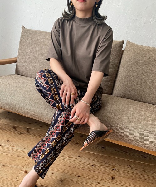 ReNorm（リノーム）の「モックネックストレートTシャツ（Tシャツ/カットソー・レディース・ブラック/ブラウン/グリーン・M/S）」の20枚目の写真