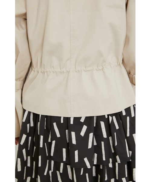 rienda(リエンダ)の「サイドドロストショートトレンチコート(トレンチコート・レディース・ライトベージュ/ブラック/ブラウン・FREE)」の13枚目の写真