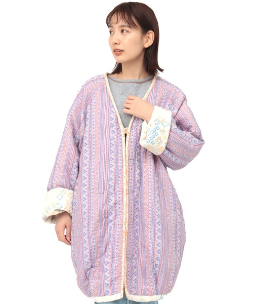 チチカカ(チチカカ)の「エコフレンドリーダイ ベロアキカブロックプリントブルゾン(ノーカラーコート・レディース・オレンジ/ブルー・FREE)」の11枚目の写真