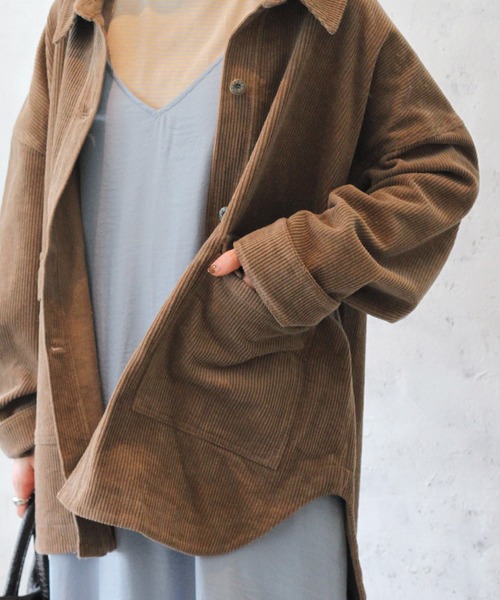 Crisp(クリスプ)の「コーデュロイオーバージャケット(テーラードジャケット・レディース・ブラウン/アイボリー・FREE)」の19枚目の写真