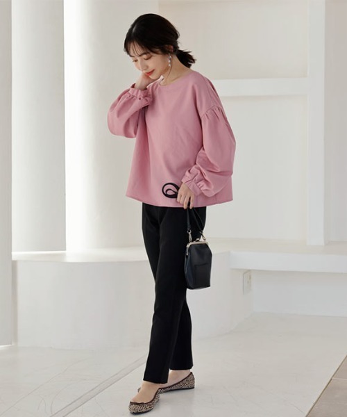 KOBE LETTUCE（コウベレタス）の「バルーンスリーブプルブラウス（シャツ/ブラウス・レディース・ブラック/ブラック系その他/ピンク/ネイビー/オフホワイト/モスグリーン・FREE）」の16枚目の写真