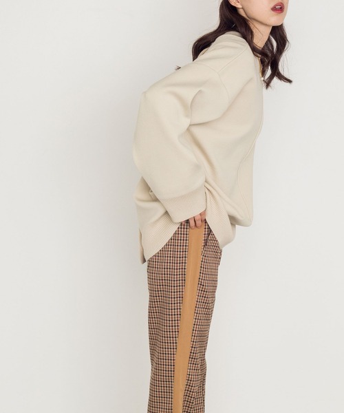 w closet（ダブルクローゼット）の「12Gポリニジュウスカーディガン（カーディガン/ボレロ・レディース・パープル/オフホワイト/グリーン/ダークブラウン系1・FREE）」の7枚目の写真