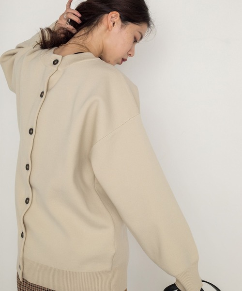 w closet（ダブルクローゼット）の「12Gポリニジュウスカーディガン（カーディガン/ボレロ・レディース・パープル/オフホワイト/グリーン/ダークブラウン系1・FREE）」の12枚目の写真