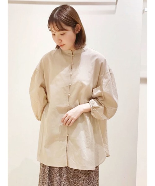 Samansa Mos2 blue（サマンサモスモスブルー）の「ボイルボリューム袖ブラウス（シャツ/ブラウス・レディース・ブラック/ブルー/ライトベージュ・ﾌﾘ-）」の3枚目の写真