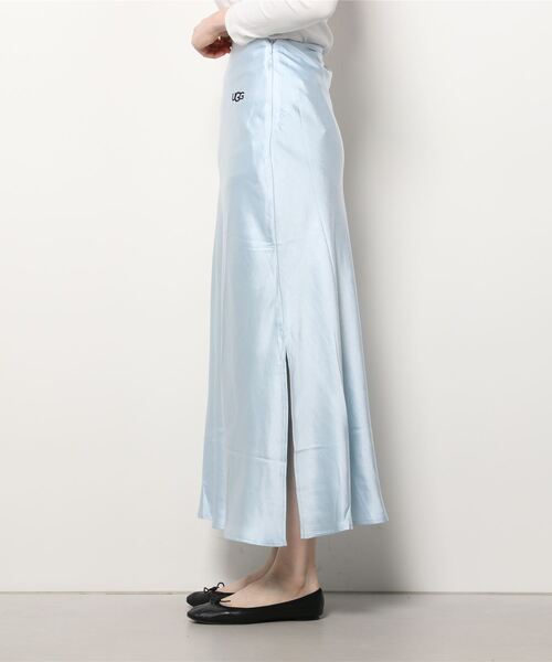 UGG(アグ)の「UGG@mos サテン ロングスカート(スカート・レディース・ベージュ/ピンク/ブルー・M/L)」の17枚目の写真