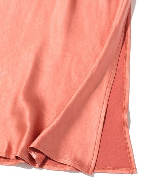 UGG(アグ)の「UGG@mos サテン ロングスカート(スカート・レディース・ベージュ/ピンク/ブルー・M/L)」の10枚目の写真