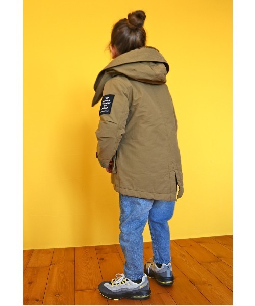 GROOVY COLORS（グルービーカラーズ）の「ムライトデニム ツイスト ロングパンツ（デニムパンツ・キッズ・ネイビー/ブルー・140/130）」の9枚目の写真