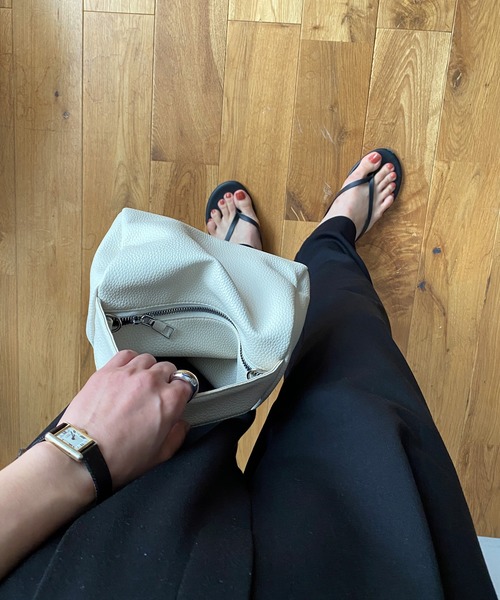 KOBE LETTUCE（コウベレタス）の「長財布も入るショルダー付き2wayワンハンドルバッグ（ショルダーバッグ・レディース・ブラック/ベージュ/パープル/グリーン/マスタード/ホワイト系その他/ホワイト/ミント/ピンク/ダークグリーン/ダークブラウン/グレー・FREE）」の17枚目の写真