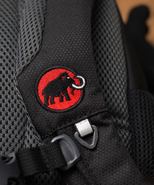 Mammut（マムート）の「【66】【 MAMMUT （マムート）】FIRST ZIP 4L（バックパック/リュック・キッズ・ピンク/ブルー/ブラック系その他/ブラック系その他2/その他/グリーン/ピンク系その他/ブラック系その他3/オレンジ系その他/ブルー系その他・FREE）」の12枚目の写真