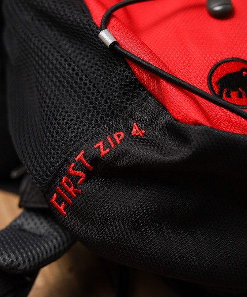 Mammut（マムート）の「【66】【 MAMMUT （マムート）】FIRST ZIP 4L（バックパック/リュック・キッズ・ピンク/ブルー/ブラック系その他/ブラック系その他2/その他/グリーン/ピンク系その他/ブラック系その他3/オレンジ系その他/ブルー系その他・FREE）」の13枚目の写真
