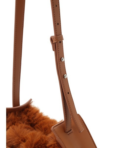 FRAY I.D（フレイアイディー）の「ドロストファーショルダー（ショルダーバッグ・レディース・キャメル/グレー/ホワイト・FREE）」の17枚目の写真