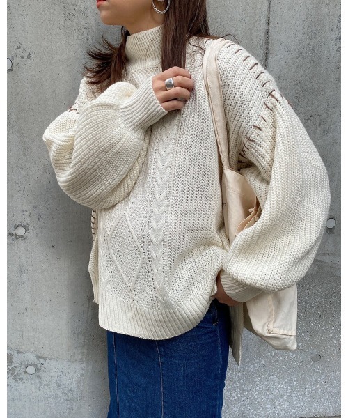LiSeek（リシーク）の「【LiSeeK】ハンドステッチケーブルニットトップ（ニット/セーター・レディース・アイボリー/ベージュ/ブラック・FREE）」の3枚目の写真