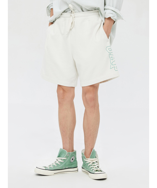 GAP（ギャップ）の「カーボナイズド フレンチテリー Gapロゴ ショートパンツ（その他パンツ・メンズ・オフホワイト/パープル系その他・S/M/L/XS/XXS/XL）」の2枚目の写真