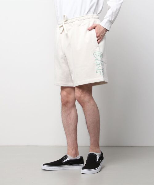 GAP（ギャップ）の「カーボナイズド フレンチテリー Gapロゴ ショートパンツ（その他パンツ・メンズ・オフホワイト/パープル系その他・S/M/L/XS/XXS/XL）」の7枚目の写真