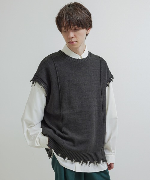 JUNRED(ジュンレッド)の「【トレンドアイテム】ダメージルーズニットベスト(ベスト・メンズ・チャコールグレー/ベージュ系その他/グリーン系その他・S/M/L)」の2枚目の写真