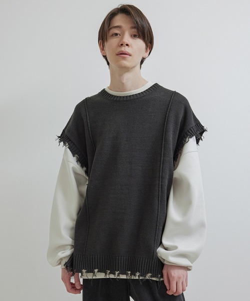 JUNRED(ジュンレッド)の「【トレンドアイテム】ダメージルーズニットベスト(ベスト・メンズ・チャコールグレー/ベージュ系その他/グリーン系その他・S/M/L)」の4枚目の写真