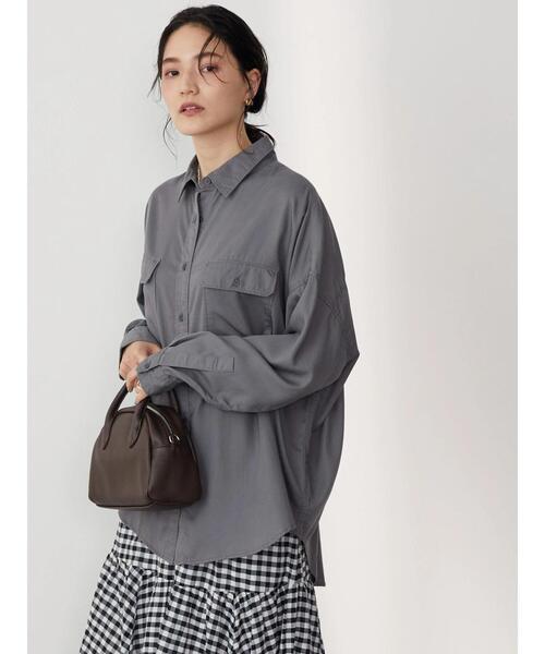 AMERICAN HOLIC（アメリカンホリック）の「Wポケットワイドシャツ（シャツ/ブラウス・レディース・チャコールグレー/ライトベージュ・M/L）」の22枚目の写真