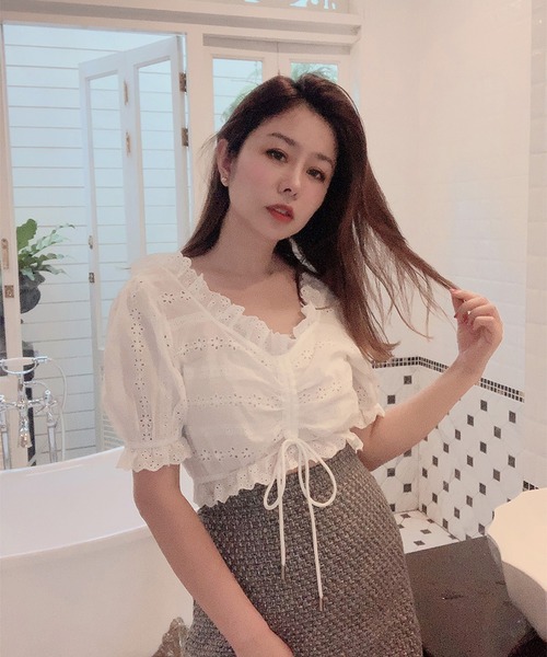 lissi Boutique（リージーブティック）の「【lissi Boutique】リボン付きレースショート丈ブラウス（シャツ/ブラウス・レディース・アイボリー・FREE）」の4枚目の写真