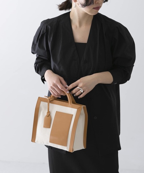 URBAN RESEARCH（アーバンリサーチ）の「ANABEL　ANABEL POCKET square（トートバッグ・レディース・オリーブ/キャメル・-）」の3枚目の写真