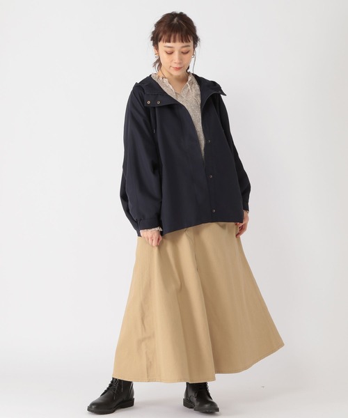 studio CLIP(スタディオクリップ)の「【撥水/マシーンウォッシャブル】撥水ポンチョマウンテンパーカー(マウンテンパーカー・レディース・ベージュ/カーキ/ネイビー・FREE)」の6枚目の写真