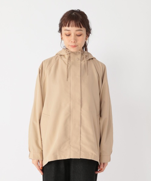 studio CLIP(スタディオクリップ)の「【撥水/マシーンウォッシャブル】撥水ポンチョマウンテンパーカー(マウンテンパーカー・レディース・ベージュ/カーキ/ネイビー・FREE)」の7枚目の写真