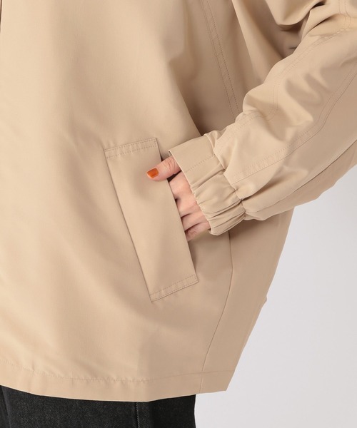 studio CLIP(スタディオクリップ)の「【撥水/マシーンウォッシャブル】撥水ポンチョマウンテンパーカー(マウンテンパーカー・レディース・ベージュ/カーキ/ネイビー・FREE)」の13枚目の写真