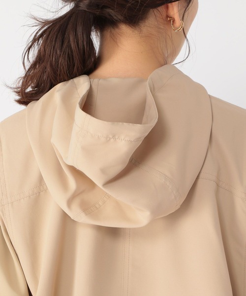 studio CLIP(スタディオクリップ)の「【撥水/マシーンウォッシャブル】撥水ポンチョマウンテンパーカー(マウンテンパーカー・レディース・ベージュ/カーキ/ネイビー・FREE)」の17枚目の写真