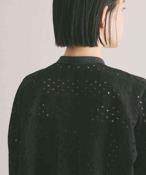 qualite(カリテ)の「バンドカラーレースシャツ(シャツ/ブラウス・レディース・ホワイト/ブラック・フリー)」の14枚目の写真