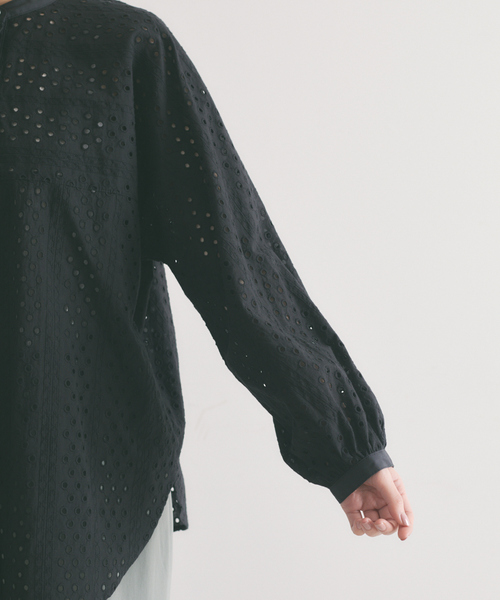 qualite(カリテ)の「バンドカラーレースシャツ(シャツ/ブラウス・レディース・ホワイト/ブラック・フリー)」の18枚目の写真