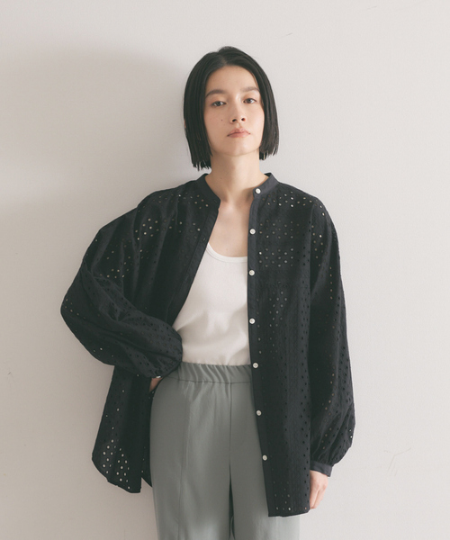 qualite(カリテ)の「バンドカラーレースシャツ(シャツ/ブラウス・レディース・ホワイト/ブラック・フリー)」の22枚目の写真