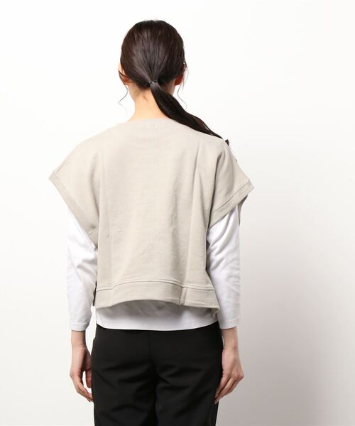 Samansa Mos2（サマンサ モスモス）の「刺繍裏毛ベスト（ベスト・レディース・キナリ/チャコール/ブルー/ベージュ・ﾌﾘ-）」の6枚目の写真