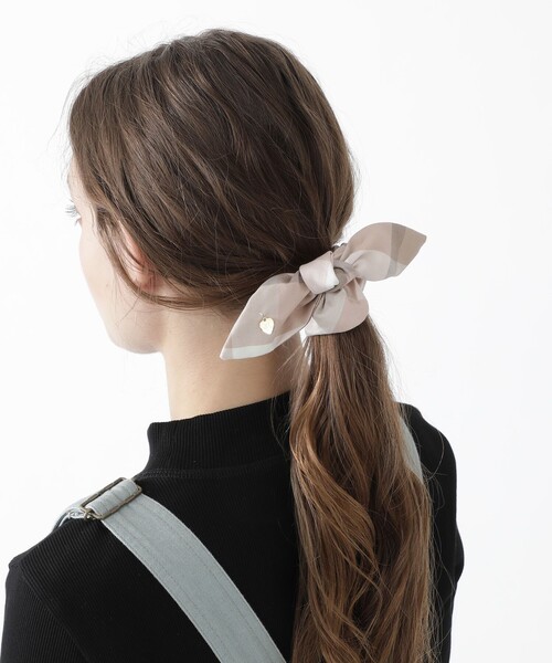 BLUE LABEL CRESTBRIDGE（ブルーレーベルクレストブリッジ）の