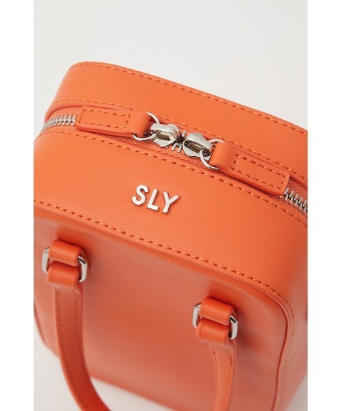 SLY(スライ)の「SQUARE BAG スクエア バッグ(ショルダーバッグ・レディース・オレンジ/アイボリー/ブラック・FREE)」の5枚目の写真