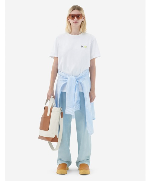 Maison Kitsune（メゾンキツネ）の「DOUBLE MONOCHROME FOX HEAD PATCH CLASSIC TEE-SHIRT（Tシャツ/カットソー・メンズ・ブラック/ホワイト・S/M/L/XL/XS/XXS）」の3枚目の写真