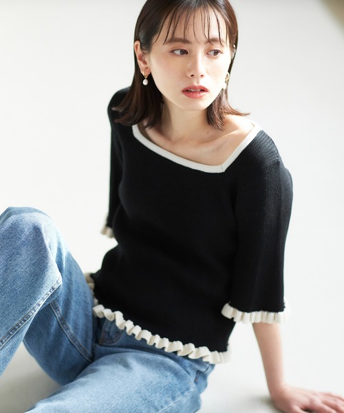 GeeRA(ジーラ)の「フリル&フレアー袖リブニット(ニット/セーター・レディース・ブラック/オフホワイト・MEDIUM/LARGE/X-LARGE)」の16枚目の写真