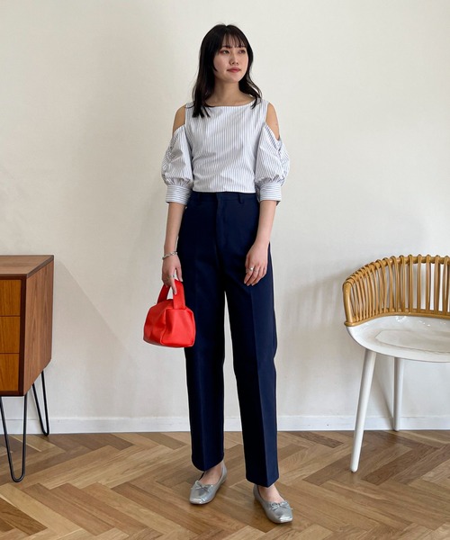 EPIMI E'PIMMY（エピミエピミー）の「オープンショルダーディティールブラウス（シャツ/ブラウス・レディース・オフホワイト/オレンジ/ブルー・MEDIUM）」の7枚目の写真