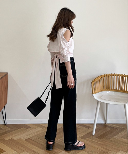 EPIMI E'PIMMY（エピミエピミー）の「オープンショルダーディティールブラウス（シャツ/ブラウス・レディース・オフホワイト/オレンジ/ブルー・MEDIUM）」の11枚目の写真