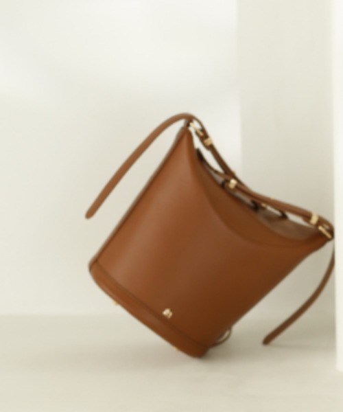 anuans（アニュアンス）の「ダブルストラップバケットバッグ（ショルダーバッグ・レディース・ホワイト/ブラック/キャメル/ベージュ系その他・FREE）」の17枚目の写真