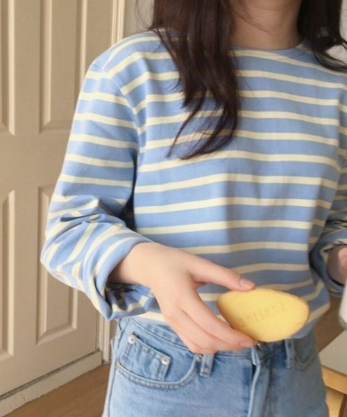 at12:03(アットイチニーゼロサン)の「バイカラーボーダー ボートネックTシャツ(Tシャツ/カットソー・レディース・ピンク/オレンジ/ブルー/グリーン・FREE)」の12枚目の写真