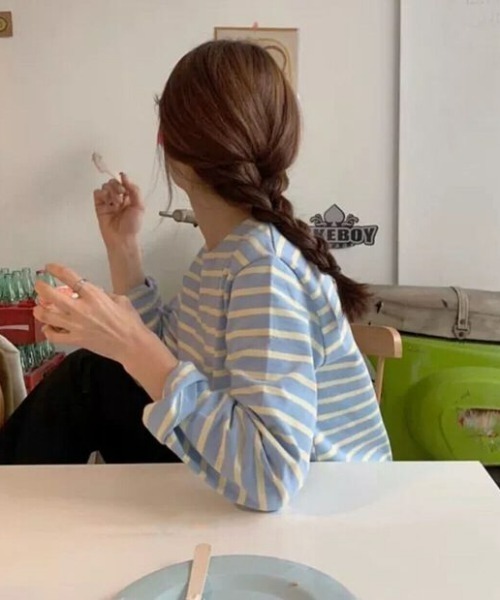 at12:03(アットイチニーゼロサン)の「バイカラーボーダー ボートネックTシャツ(Tシャツ/カットソー・レディース・ピンク/オレンジ/ブルー/グリーン・FREE)」の14枚目の写真