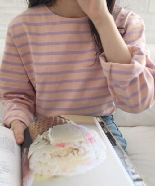 at12:03(アットイチニーゼロサン)の「バイカラーボーダー ボートネックTシャツ(Tシャツ/カットソー・レディース・ピンク/オレンジ/ブルー/グリーン・FREE)」の17枚目の写真