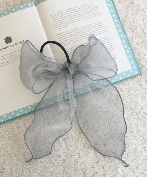 apres jour（アプレジュール）の「【apres jour×ARIAZ】シアーリボンヘアゴム２（ヘアゴム・レディース・ブラック/グレー/ゴールド/スモークピンク・FREE）」の6枚目の写真