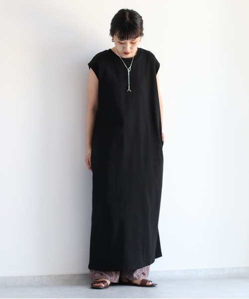 cepo（セポ）の「ノースリーブカットワンピース　WEB限定カラー（ワンピース・レディース・ブラウン/ネイビー/グリーン/ブラック・M）」の2枚目の写真