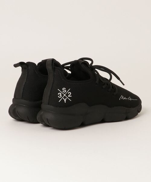 SY32 by SWEET YEARS(エスワイサーティトゥバイスィートイヤーズ)の「【WEB限定】MATIN AVENIR×SY32 by SWEETYEARS ×ROYAL FLASH/COLLABORATION KNIT SNEAKERS(スニーカー・メンズ・ホワイト/ブラック・41/42/43/40)」の16枚目の写真
