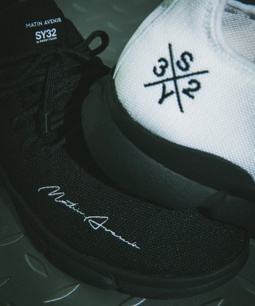 SY32 by SWEET YEARS(エスワイサーティトゥバイスィートイヤーズ)の「【WEB限定】MATIN AVENIR×SY32 by SWEETYEARS ×ROYAL FLASH/COLLABORATION KNIT SNEAKERS(スニーカー・メンズ・ホワイト/ブラック・41/42/43/40)」の8枚目の写真