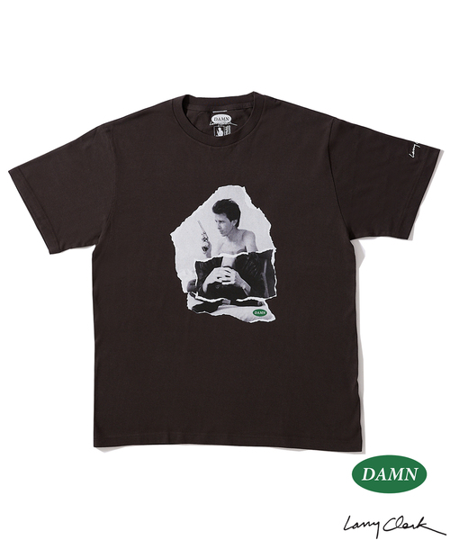 JOURNAL STANDARD(ジャーナルスタンダード)の「【DAMN×JOURNAL STANDARD】Billy Mann TEE(Tシャツ/カットソー・メンズ・ホワイト/ブラック・MEDIUM/LARGE/X-LARGE)」の8枚目の写真
