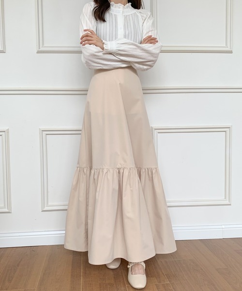 ABITOKYO(アビトーキョー)の「ハイウエストティアードマキシスカート(スカート・レディース・ブラック/ベージュ・M/S)」の4枚目の写真