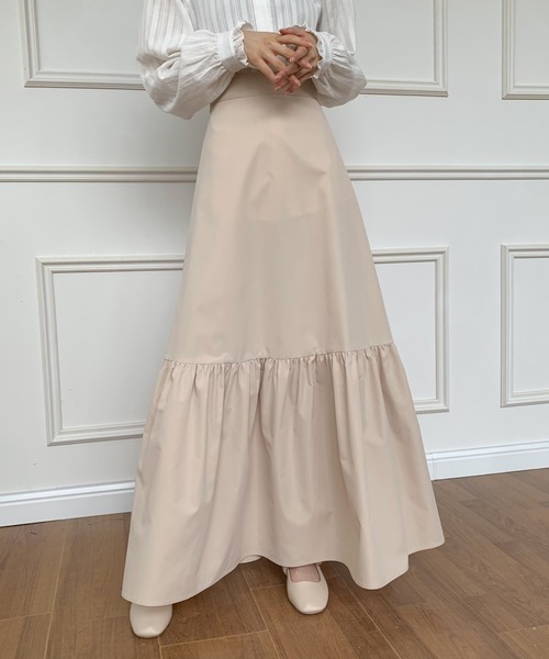 ABITOKYO(アビトーキョー)の「ハイウエストティアードマキシスカート(スカート・レディース・ブラック/ベージュ・M/S)」の11枚目の写真