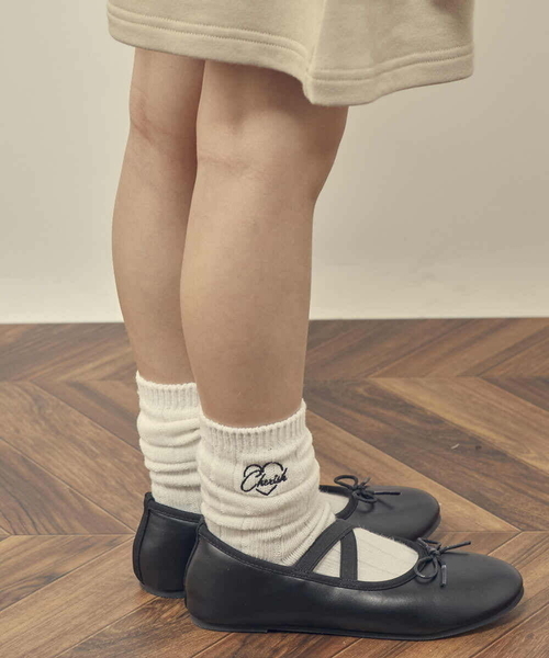 a.v.v（アーヴェヴェ）の「[KIDS]スキップバレエシューズ[WEB限定サイズ]（バレエシューズ・キッズ・ライトピンク/レッド/ブラック・21/20/18/19/22/23）」の19枚目の写真